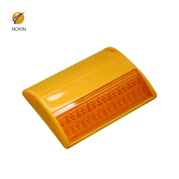 Amber Flashing Solar Pavement Marker With Shank-NOKIN 